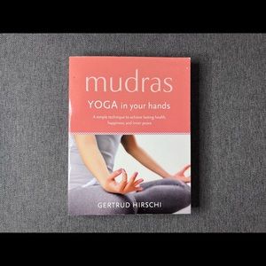 Mudras - Yoga In Your Hands Book